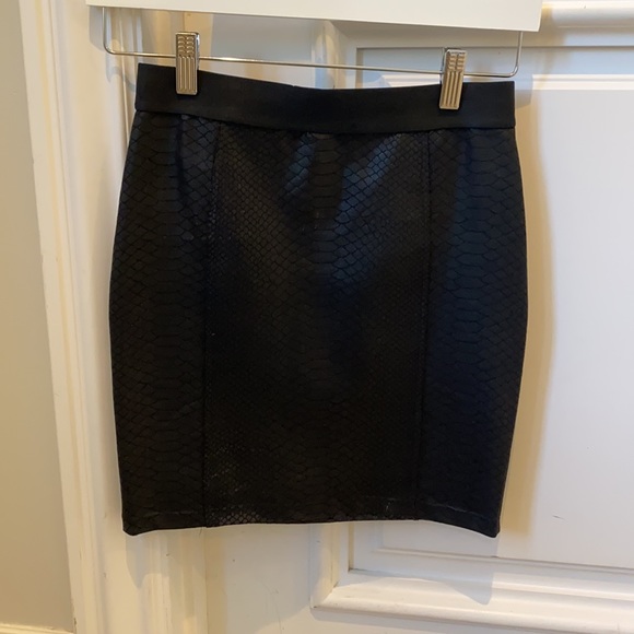 David Lerner mini skirt - Picture 3 of 4